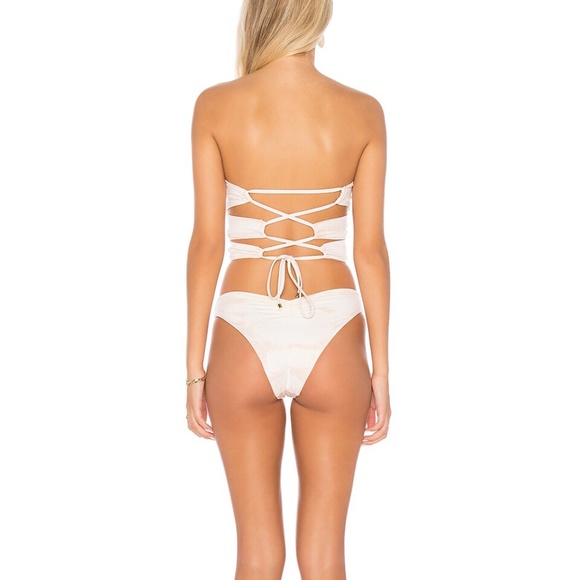 Brand New - in sealed Blue Life Packaging - Rising Sun Strapless One-Piece - Picture 3 of 3